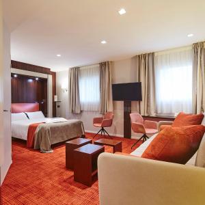 Quadruple Room - One Double Bed and 2 Single Beds