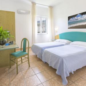 Double or Twin Room with Garden View