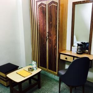 Budget Single Room