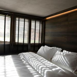 Large Double Room with Spa Access