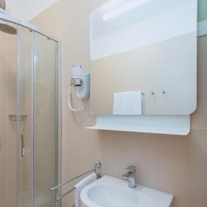 Economy Double or Twin Room