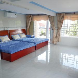 Quadruple Room with Mountain View