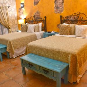 Standard Queen Room with Two Queen Beds