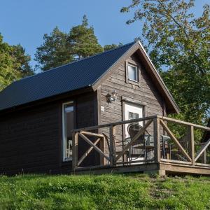 Economy Cottage with Patio
