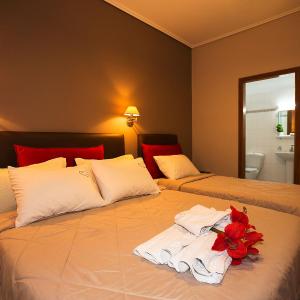 Triple Room with City View