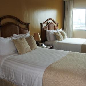 Basic 2 Double Beds, Nonsmoking