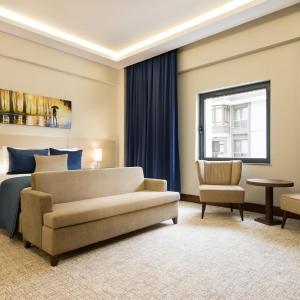 Queen Room - Disability Access/Non-Smoking
