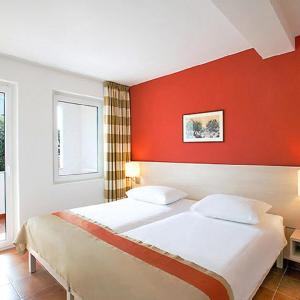 Room for 4 - Hotel 
