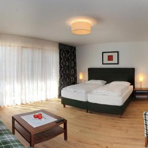 Deluxe Family Room with Balcony