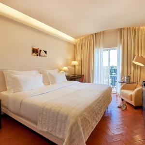 Double Room with Pool View (2 Adults + 1 Child)