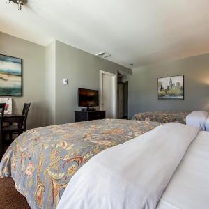 Queen Room with Two Queen Beds
