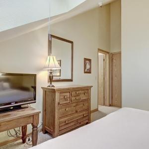 Apartment - Split Level