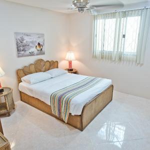 Grand Pool Villa with Spa Bath