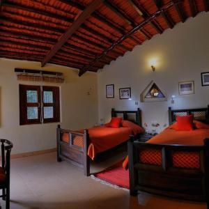 Standard Twin Room with Garden View