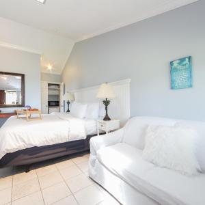 King Room with Sofa Bed