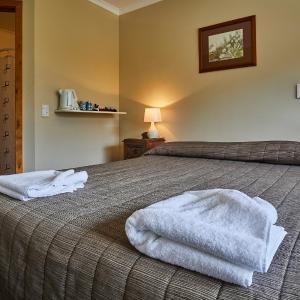 Double or Twin Room with Mountain View - Ground Floor