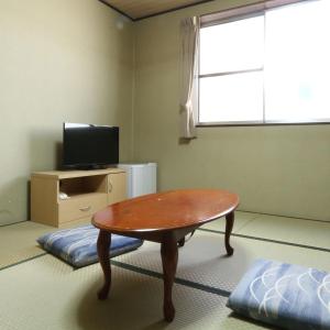 Superior Japanese-Style Room