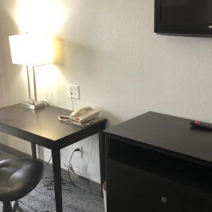 Queen Suite