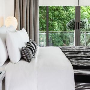 Grand Deluxe Two-Bedroom Suite