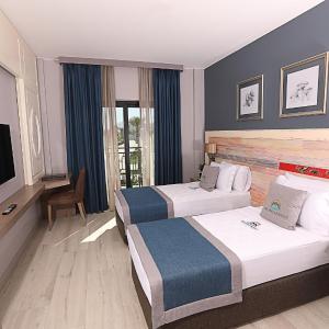 Superior Queen Room