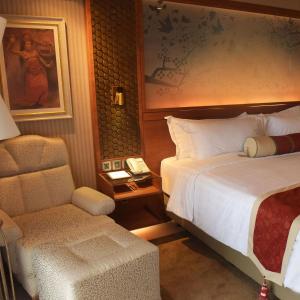 Deluxe Premium King Room with Pool Access & Outdoor Tub