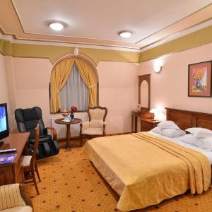 Three-Bedroom Suite