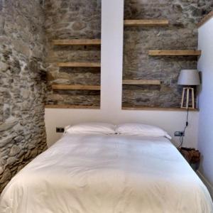 Large Double Room- Aparellats
