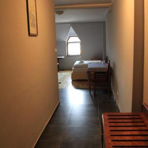 Deluxe Double Room (2 Adults + 1 Child)