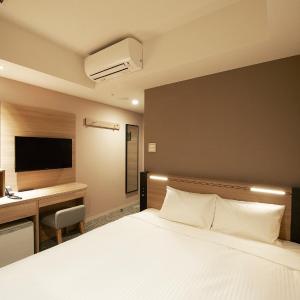Double Room - Non-Smoking 