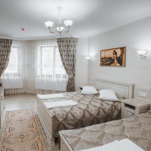 Triple Room with Spa Access
