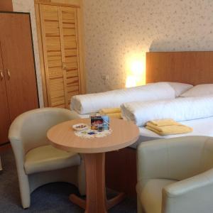 Double Room with Waterbed