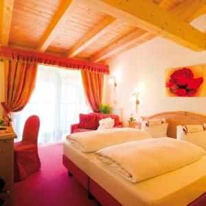 Double or Twin Room with Balcony