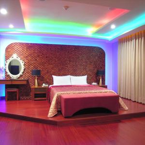 Standard Double Room with Garage