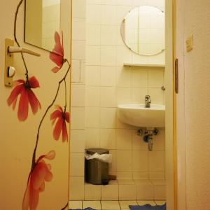 Double or Twin Room with Shared Bathroom