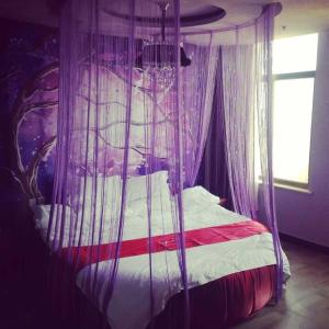 Mainland Chinese Citizens - Flavor Round Bed Room