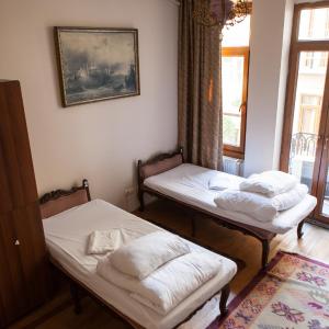 Bed in 4-Bed Mixed Dormitory Room