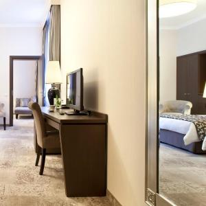 Superior Family Room