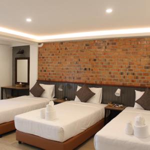 Superior Triple Room