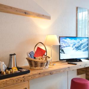 Deluxe Double Room - Eiger View