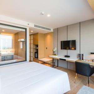 Superior Double or Twin Room with Sea View