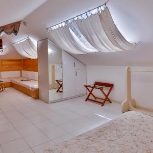 Suite with Private Terrace