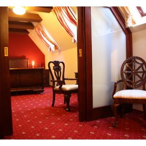 Royal Two-Bedroom Apartment