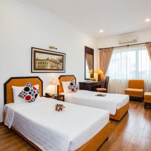 Deluxe Double or Twin Room
