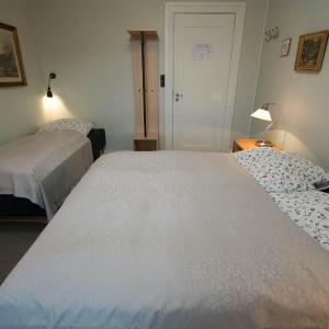 Triple Room with Shared Bathroom