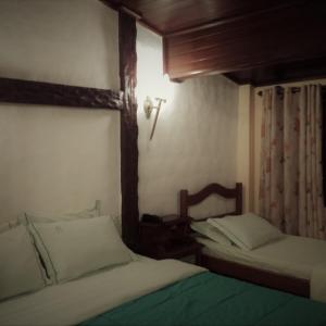 Basic Triple Room