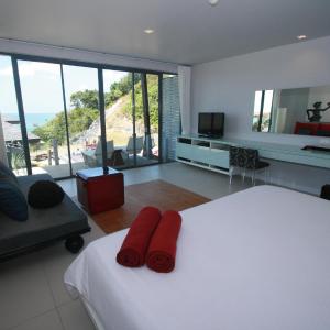 Deluxe Double or Twin Room with Sea View