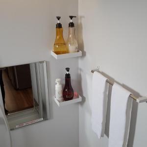 Corner Twin Room - Non-Smoking