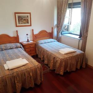 Twin Room with Private Bathroom