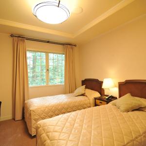 Twin Room - Annex - Check-out 10:30