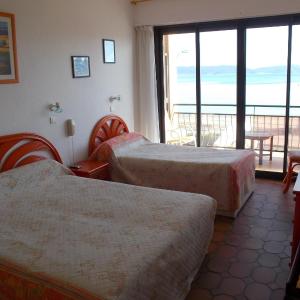 Triple Room with Sea View